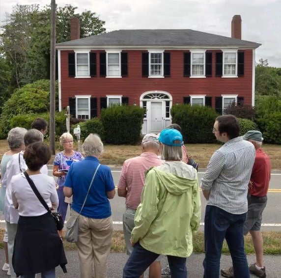 bhs walking tour